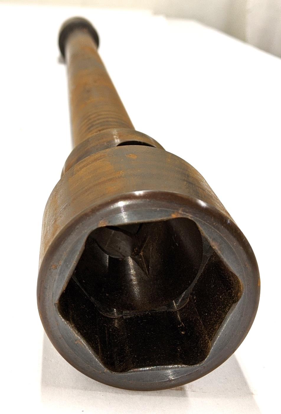 Socket Lug Wrench 1 3/4 inch Nut Socket 1.75 inch